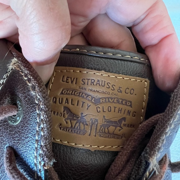 2 for $20 Must bundle / Levi’s men shoe - Picture 4 of 10